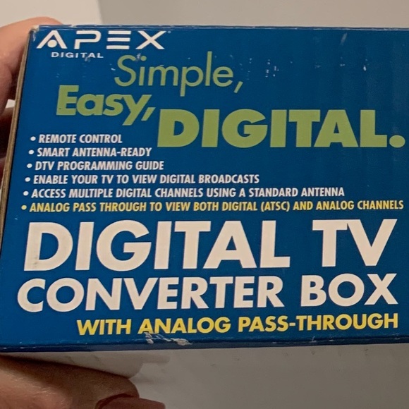 Apex Digital TV Converter Box DT250A Analog Pass Through w/ Remote SEALED New - Picture 4 of 5